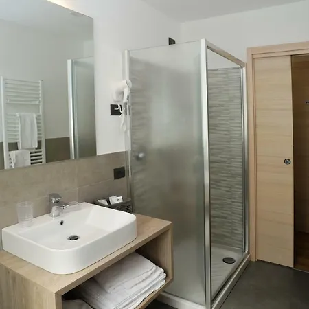 La Casa Dei Nonni Sul Garda 3* Peschiera del Garda